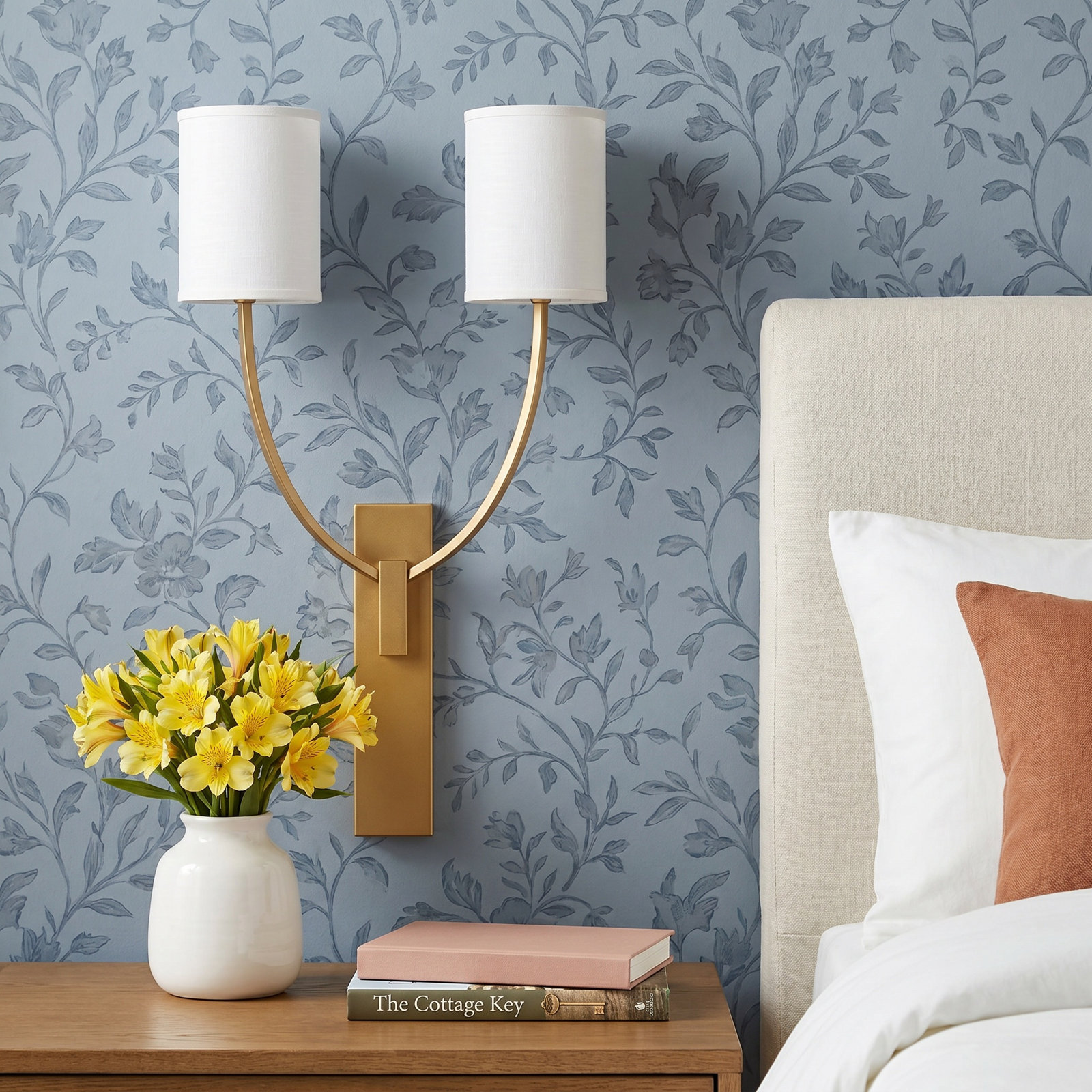 2-Light Hardwired Armed Sconce, Aged Brass