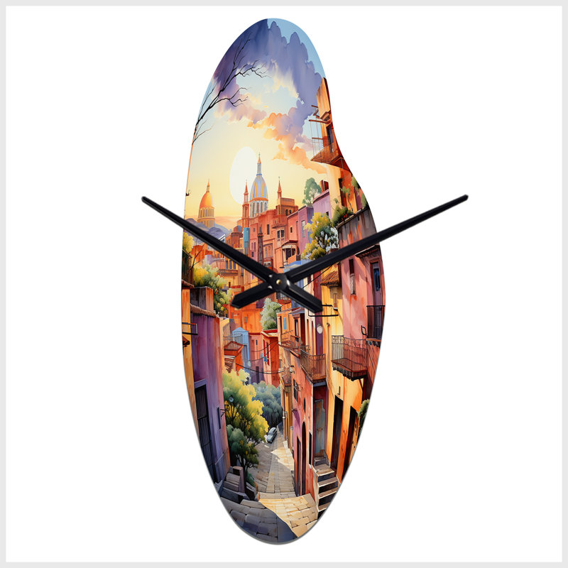 Horloge murale incurvée, Mexique, Médium