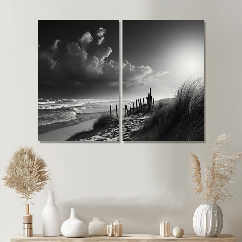 «Black and White Beach Scenery II - Black Coastal», art mural 2 pièces, H 36 po x l 48 po, Toile tendue, Ne s’applique pas