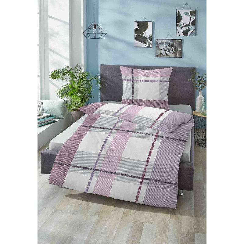 Plaid Duvet Cover Set with Pillow Shams Included