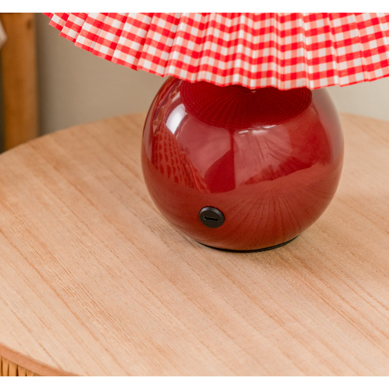 Feumore Table Lamp