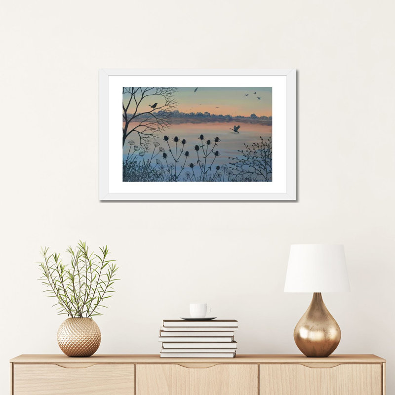 «By Dusky Lake» par Jo Grundy - reproduction d'art, Blanc, H 16 po x l 24 po x P 1 po, Papier encadré blanc