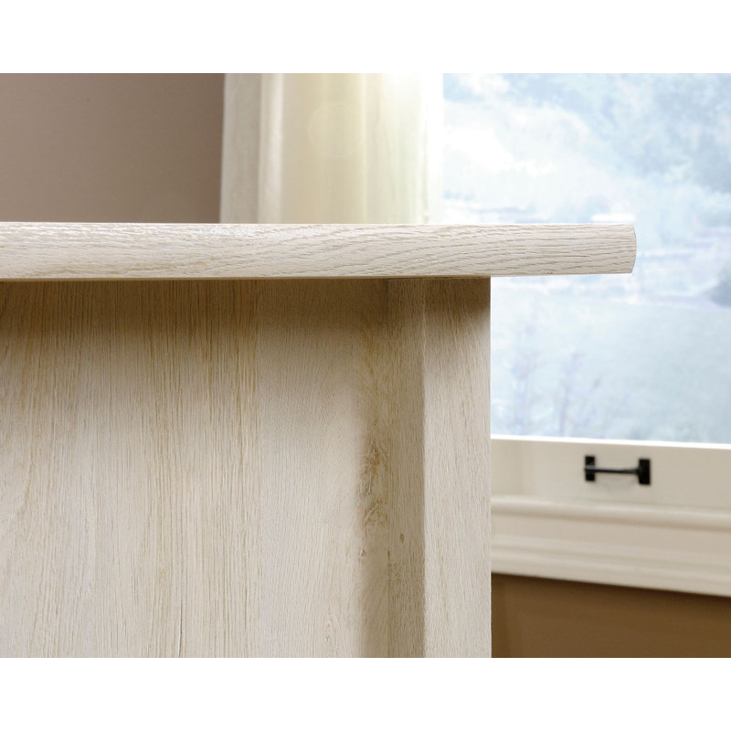 Edge Water Accent, White