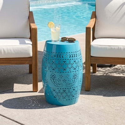 Modern Barrel Metal Side Table with Lace Cut Design No Assembly Accent Table for Patio Living Room Balcony