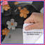 Housses de couette orange, fleurs blanches-126343843