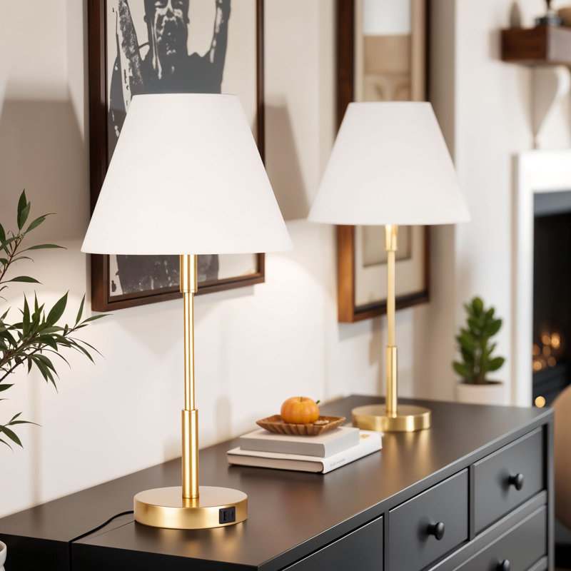 Marlow Lamp with USB Ports