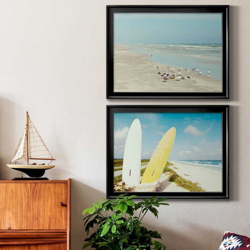 Padre Island Shore Birds - Ensemble de 2 reproductions d'art sur toile encadrées, H 26,5 po x l 73 po x P 1,5 po, Noir, Blanc