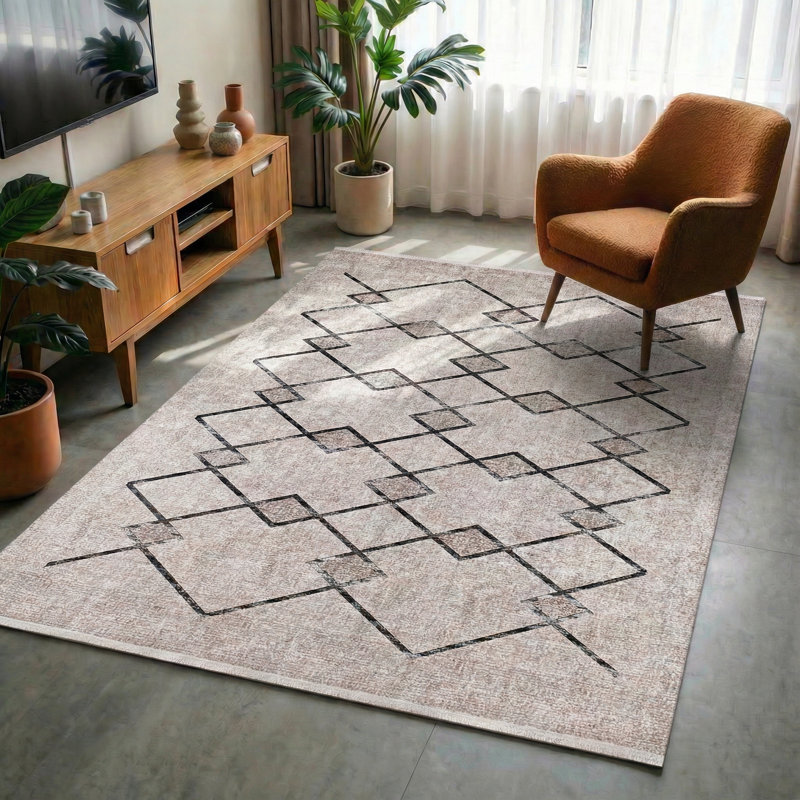 Tapis à motif géométrique marocain beige Thambiah, Rectangle 3 pi 4 po x 6 pi 7 po