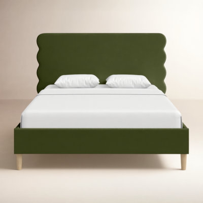 Henley Upholstered Scalloped Bed