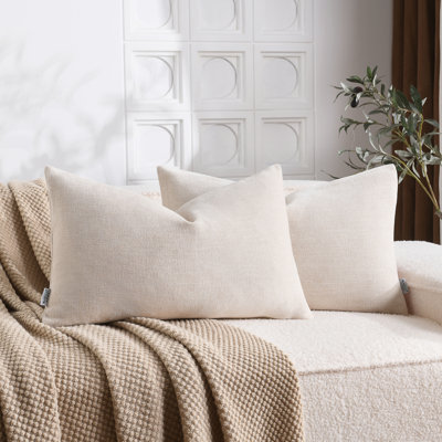 Housse de coussin en chenille flammée douce et texturée