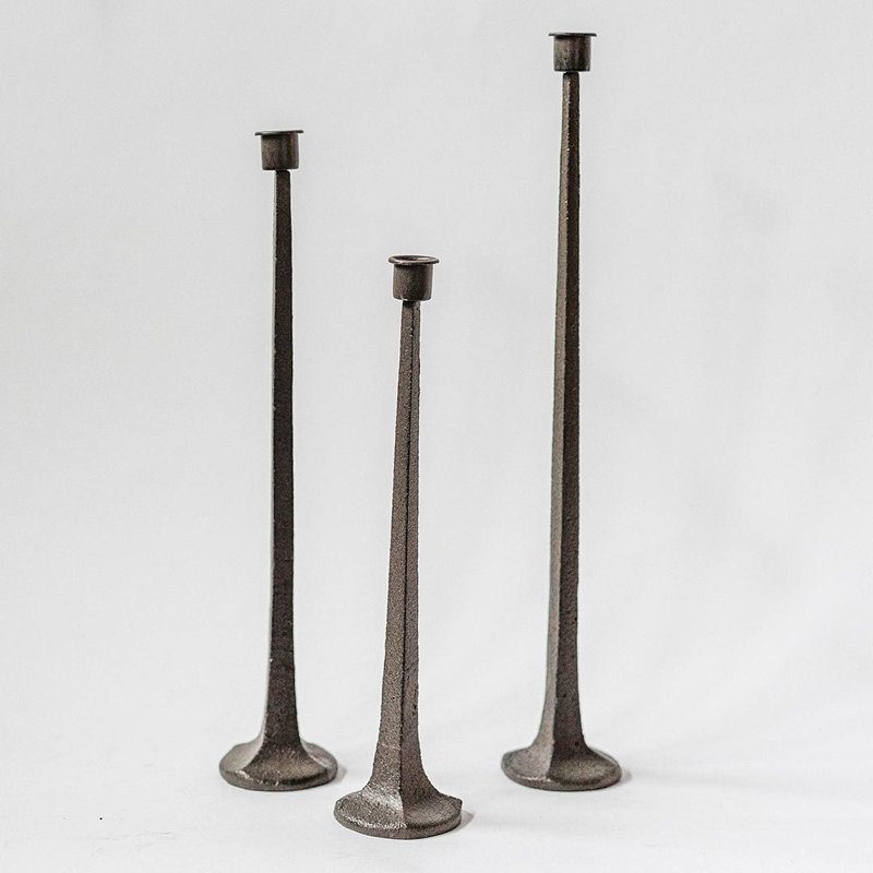 Bougeoir de table en fonte 19,5 po H