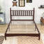 Lit plateforme rétro en bois avec tête de lit en forme de gourde-490590130-474633675