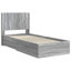 Bed-425579837-425579834