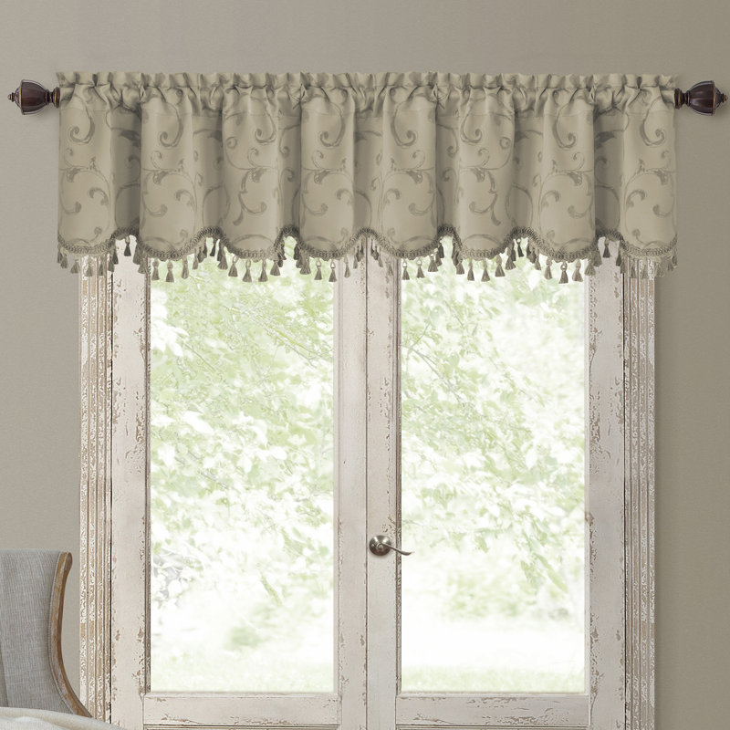 Rakowski Floral Scalloped Window Valance, Natural