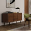 Buffet à 3 portes avec tablettes réglables et base en métal Lowry