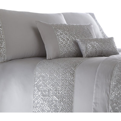 Anwen Chevron Scatter Cushion with Filling