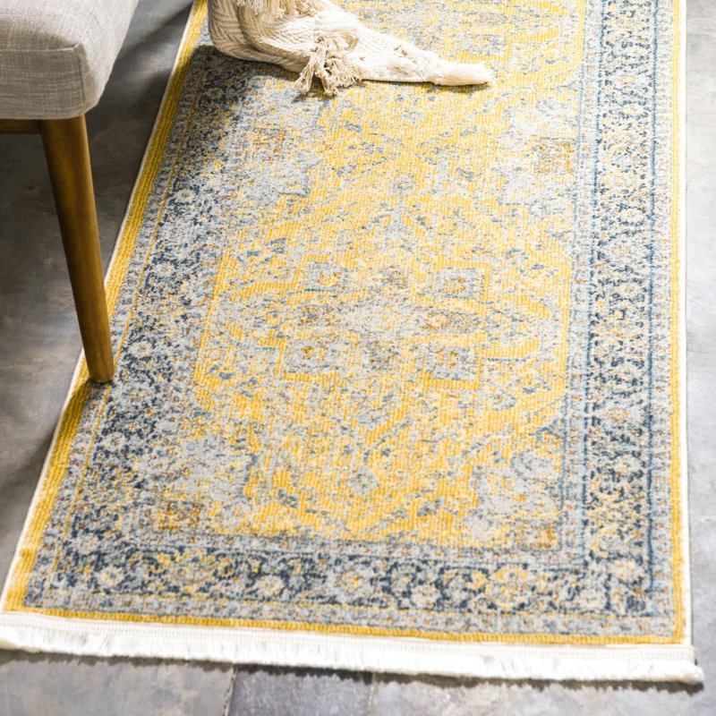 Folmar Oriental Indoor Rug, Runner 2'7" x 10'