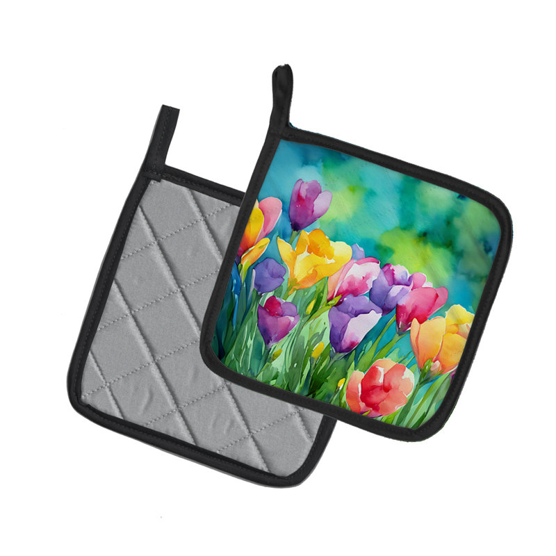 Caroline's Treasures Floral Polyester Potholder Set