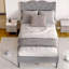 Structure de lit plateforme double moderne, tapissier, lattes en bois