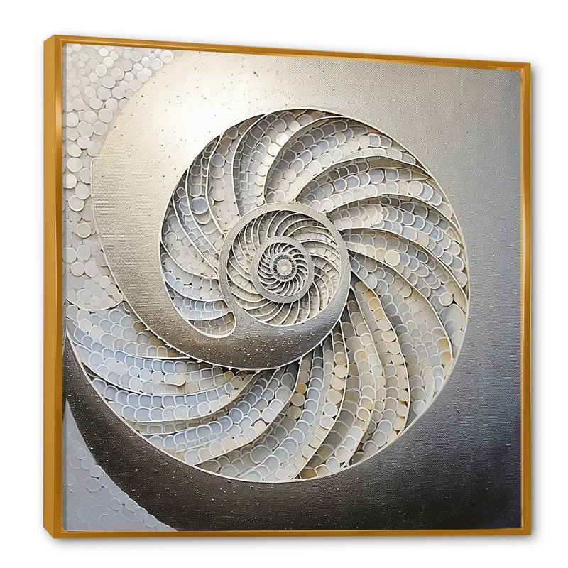 «Silver Swirl Shell Fish I», reproduction sur toile, Cadre flottant doré, H 30 po x l 30 po x P 1 po