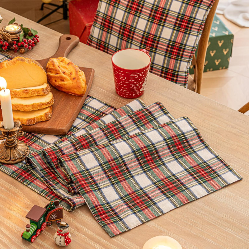 Plaid Christmas Table Runner, Winter Holiday Table Runners 72 Inches Long, Xmas Decorations Indoor Outdoor Farmhouse Home Kitchen Dining Party Décor