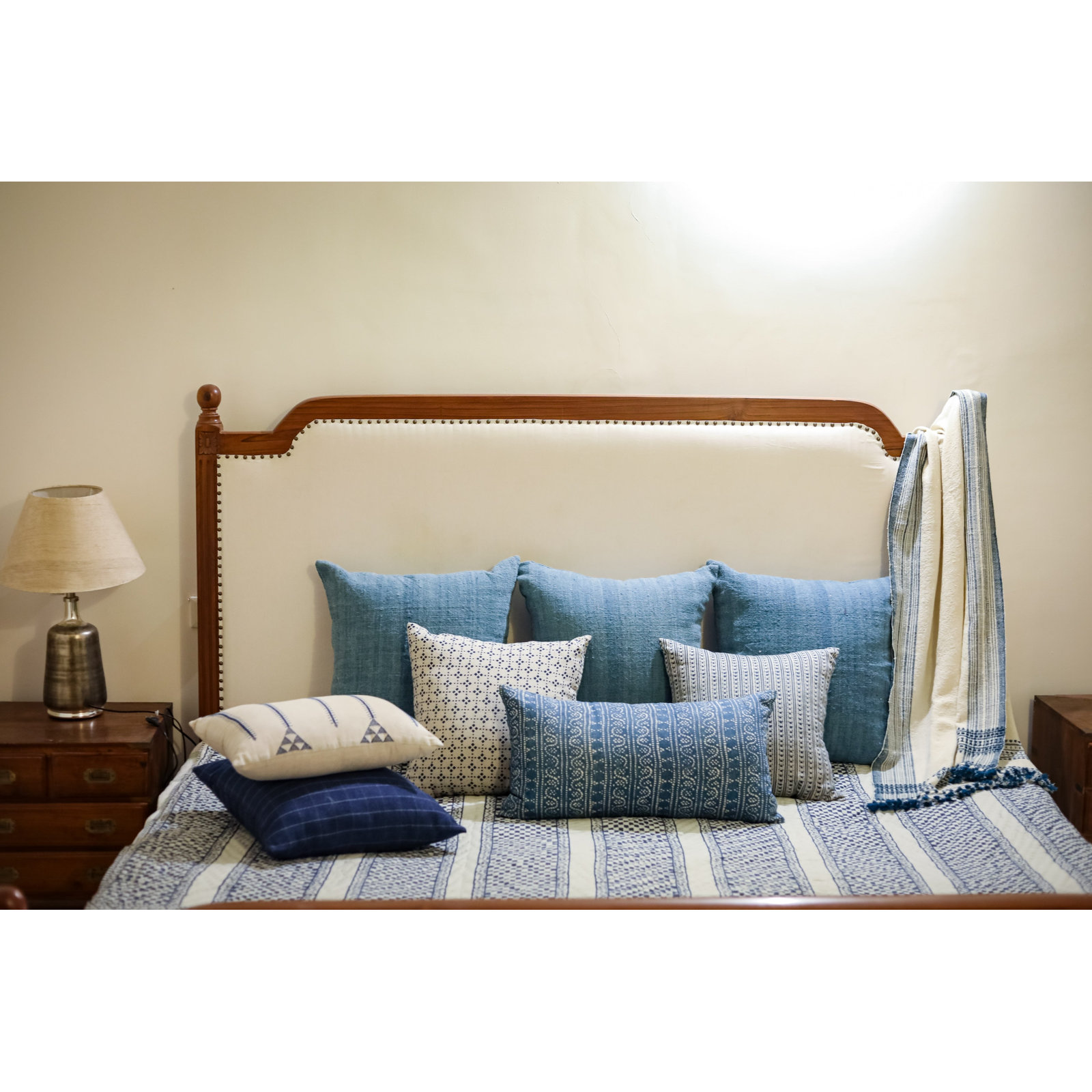 20" x 20" Linen Accent Pillow, Blue Polka Dots