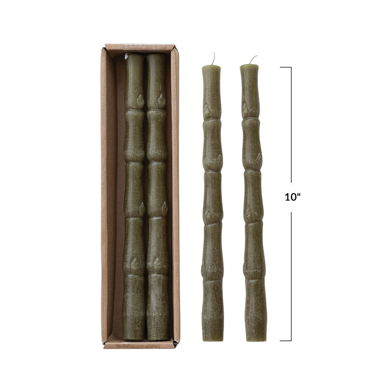 Bougies coniques en bambou non parfumées dans une boîte