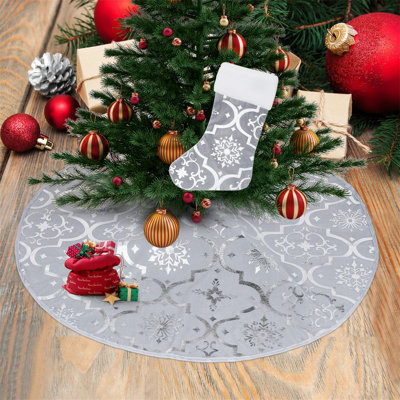 Antoanella Tree Skirt