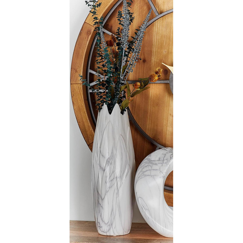 Vase en céramique marbré, H 21 po x l 7 po x P 7 po, Marbre blanc