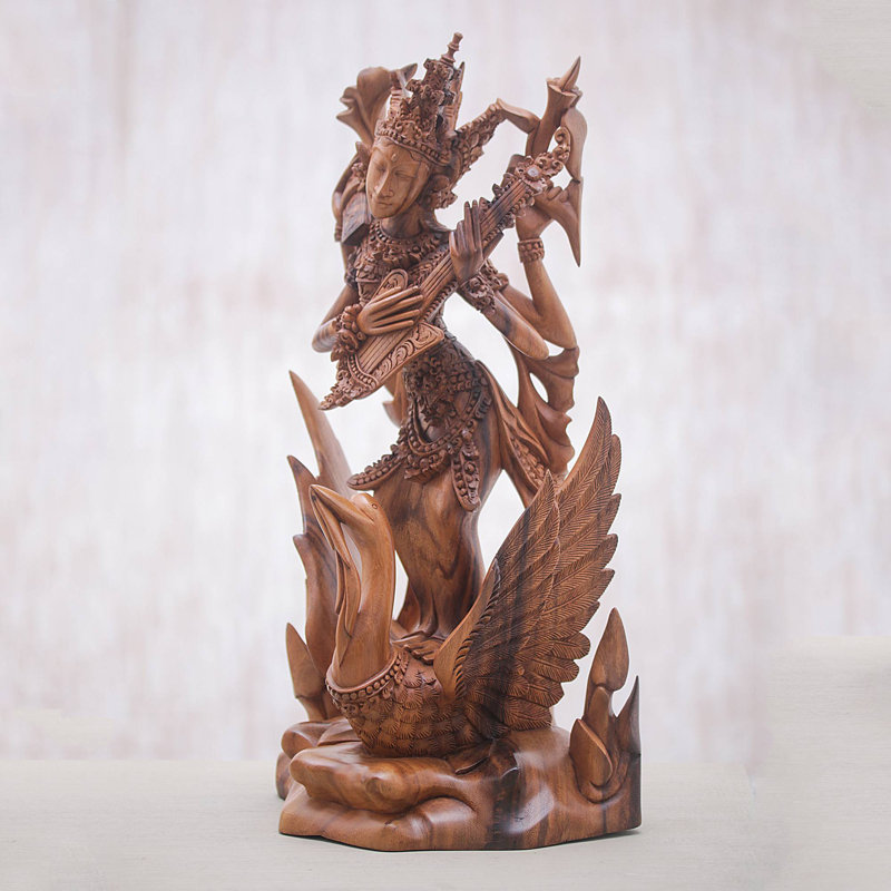 Statuette en bois Sarasvati Goddess