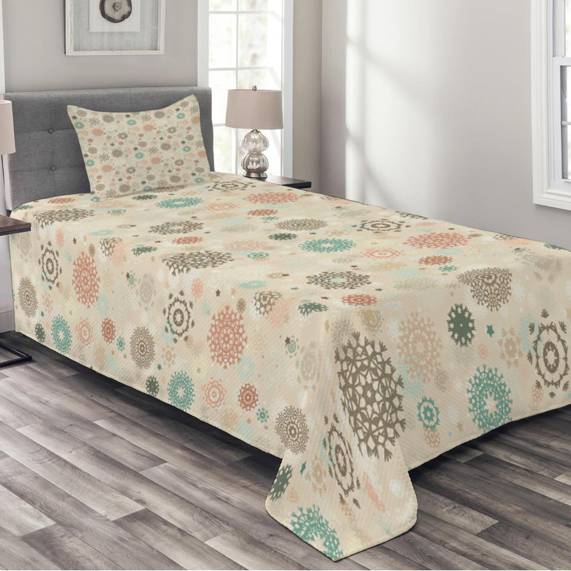 White Twin Microfiber Quilted Bedspread Set