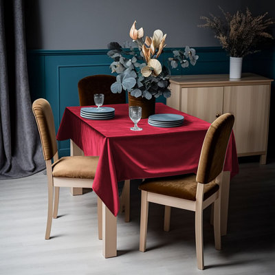 Matte Velvet Square Tablecloth