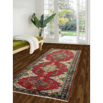 Elegant Red Hand-Knotted Medallion Traditional Runner Rug 3x9