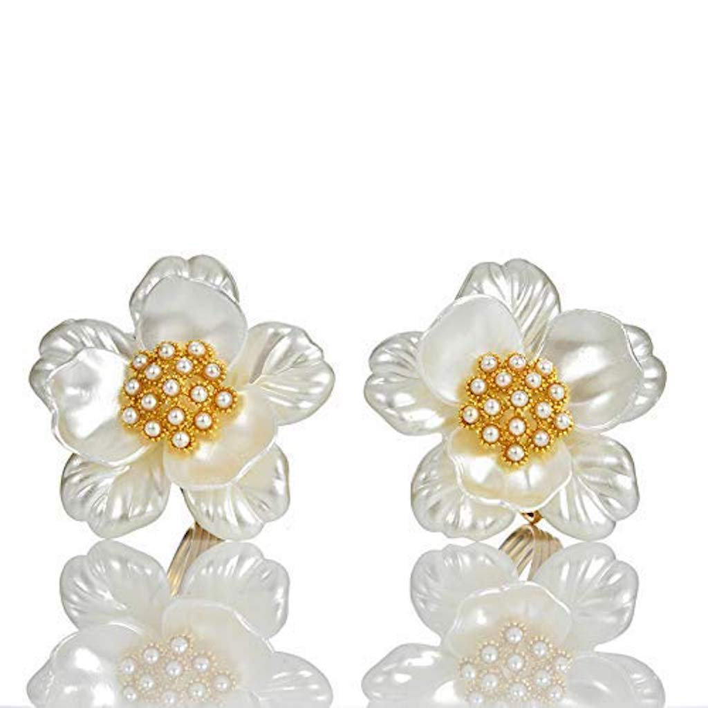 Elegant Metal Napkin Rings Set of 4 with White Flower Motif for Elegant Dining Table Decor (Set of 4) Rosdorf Park