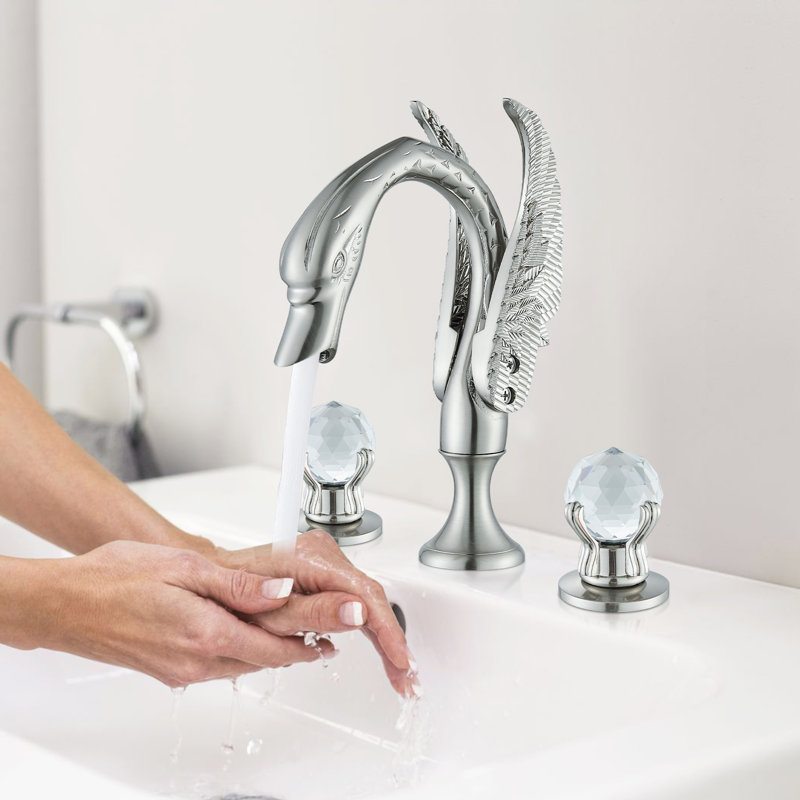 Ensemble de robinet de lavabo de salle de bain orné de style cygne avec robinet de lavabo à fixation sur comptoir à 2 poignées