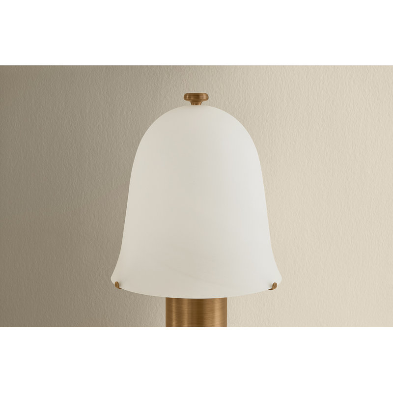Kipps Rechargeable Table Lamp