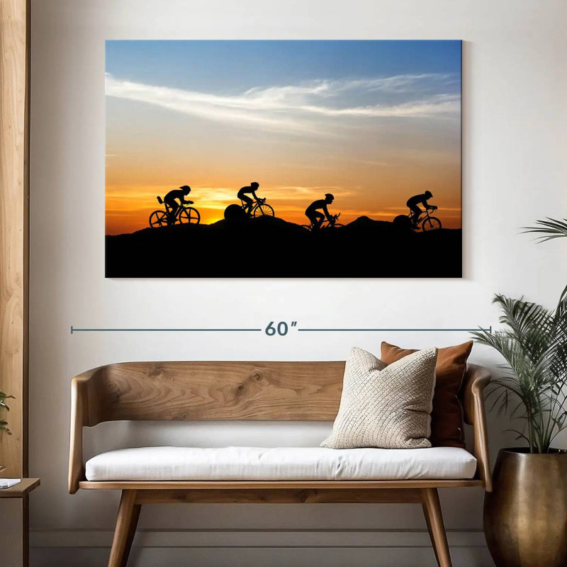 Mountain cyclists Sireci, H 34 po x l 51 po