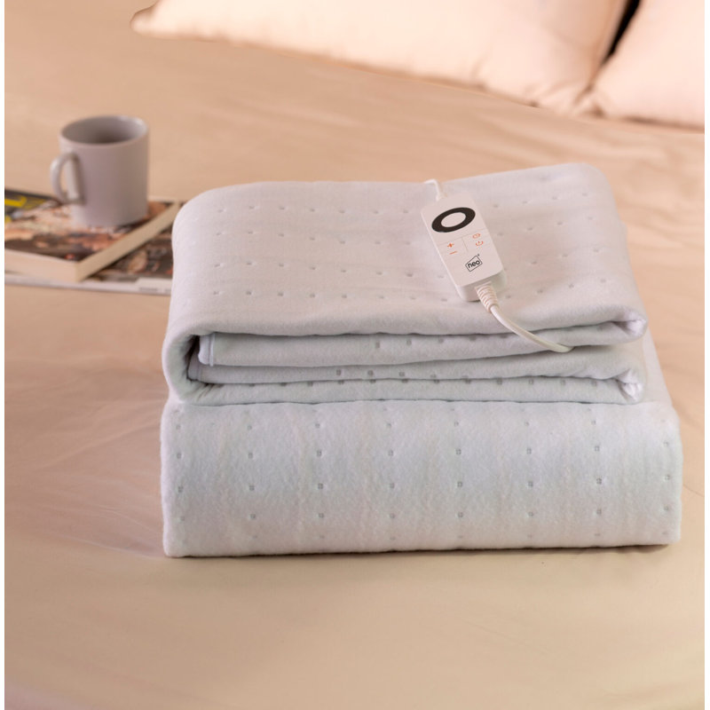 Aamora Heated Throw Blanket, W72 x L152cm