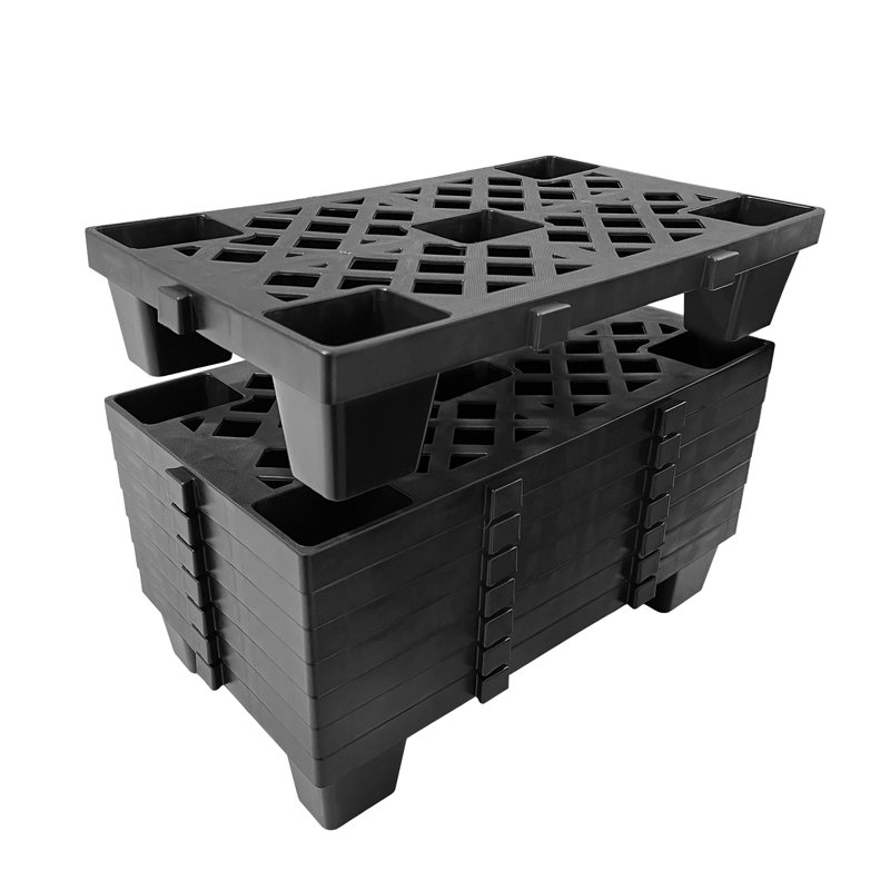 Palettes en plastique robustes emboîtables et empilables - paquet de 8, carreaux de palette de plancher ventilés 19,7 po x 11,8 po x 3,9 po pour le garage, l'entrepôt, le rangement du sous-sol, matériau PEHD - noir, ensemble de 8 pièces en noir