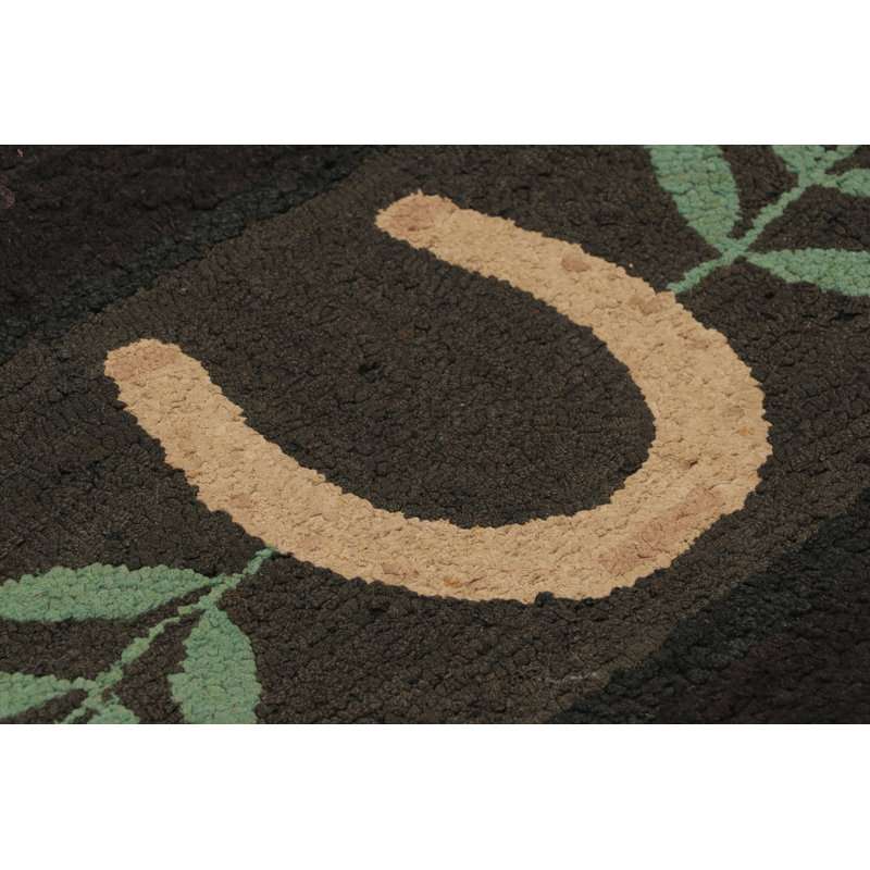 Antique Hooked Rug In Dark Brown With Horseshoe Pictorial - Rug & Kilim