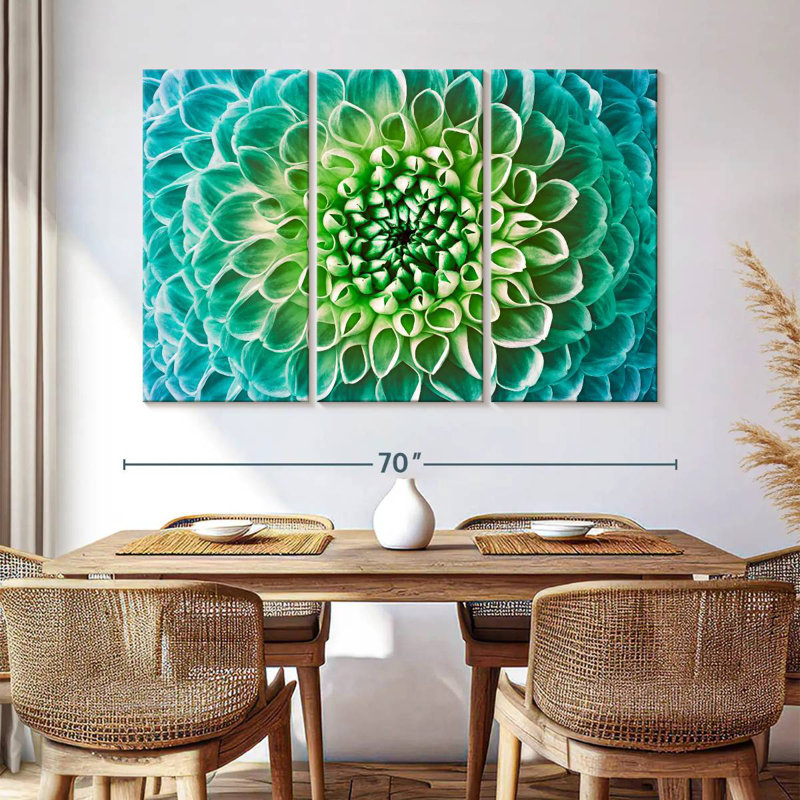 Fleur de dahlia turquoise Harnek, H 28 po x l 45 po