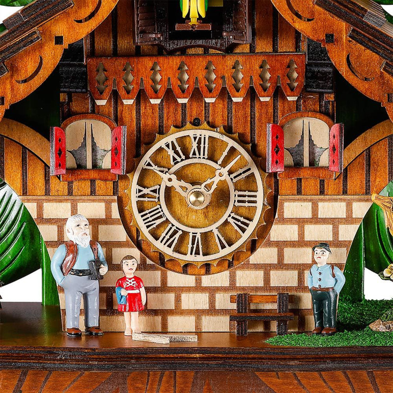 Pendule murale traditionnelle en bois fabriquée à la main