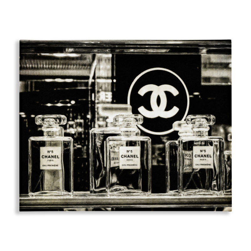 Monochromes de parfums, art mural sur toile par Graffi *ee Studios, H 36 po x l 48 po