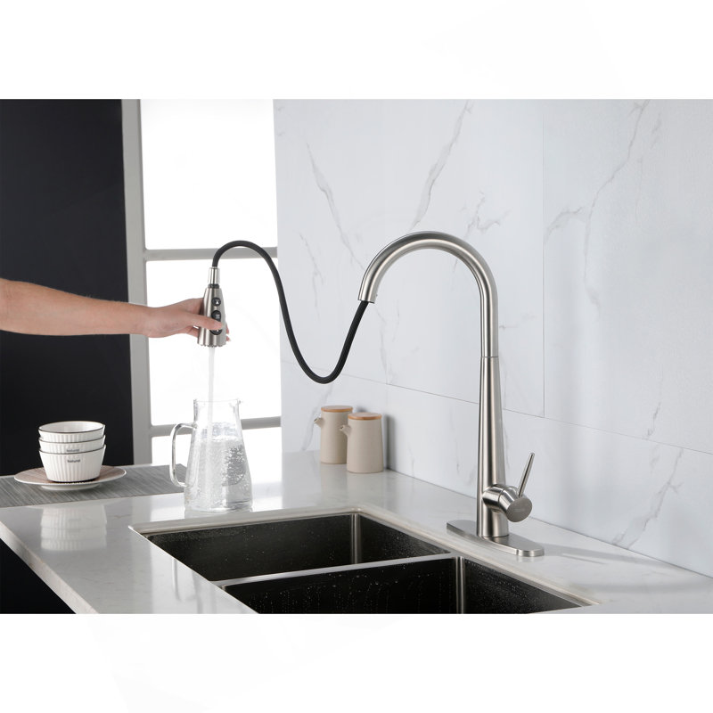Single Handle Stainless Steel Kitchen Sink Faucet With Pull Down Sprayer, Brushed Nickel