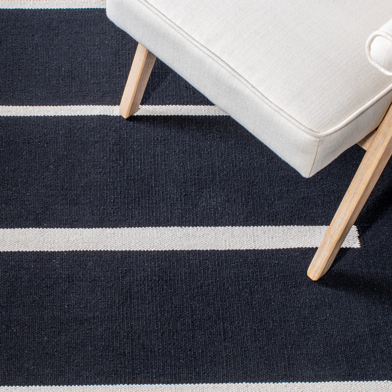 Estremera Hand Woven Cotton Striped Rug, Square 6'