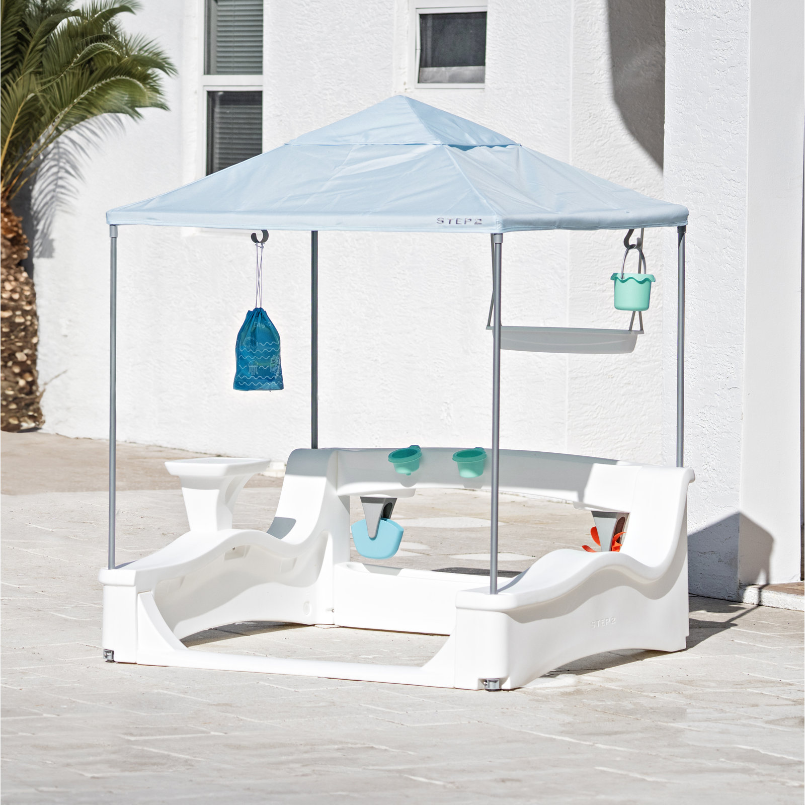 Step2 Vero Kids’ Poolside Cabana and Outdoor Water Play for Toddlers