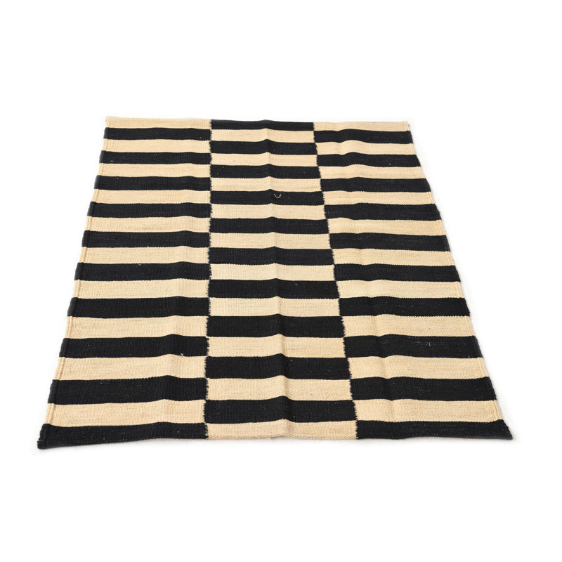 Tapis noir et blanc Jessen