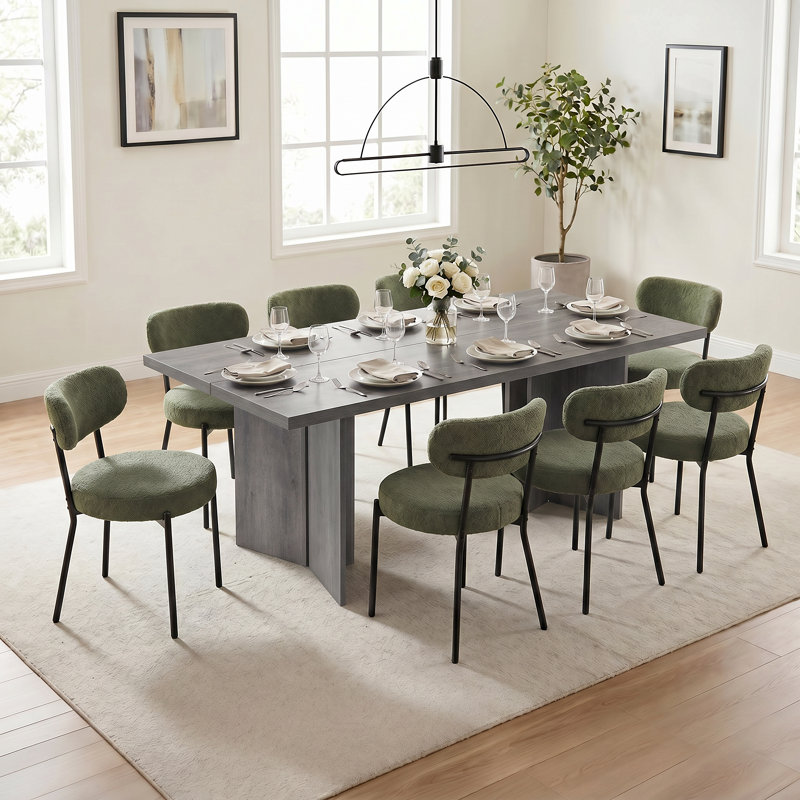 Table de salle à manger rectangulaire en bois Alyria de 70 po avec 8 chaises de salle à manger en cuir bouclé Sherpa, Grey