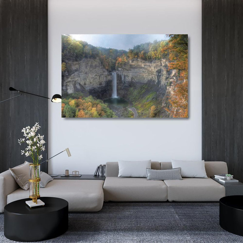 «Loon Peak® Deiter, Lori Gallery», art sur toile tendue: Autumn at Taughannock Falls, H 33 po x l 48 po