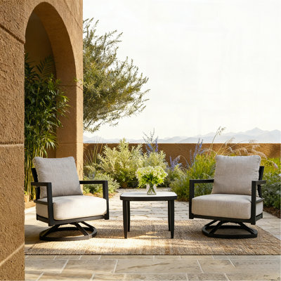 Mobilier de patio extérieur en aluminium 3 pièces, ensemble de conversation moderne avec chaise pivotante entièrement soudée, coussins Sunbrella, table d'appoint Elegance Arc 23,6 po avec plateau en pierre frittée d'inspiration marbre blanc grec, noir Ember